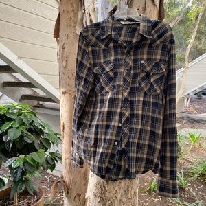 Men’s Button Up Shirt